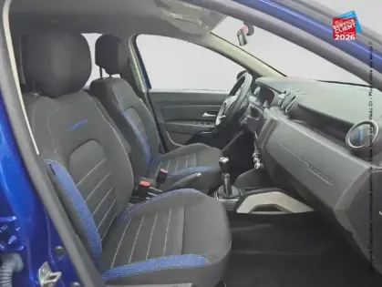 Photo 19 Dacia Duster  1.3 TCe 130ch FAP 15 ans 4x2 - 20