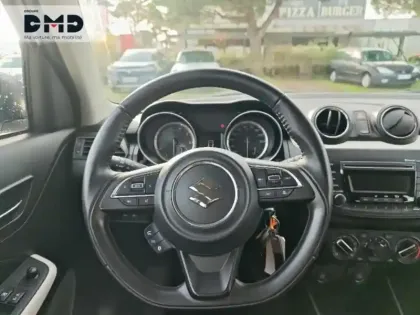 Photo 6 Suzuki Swift  1.2 Dualjet Hybrid 83ch Avantage