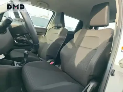 Photo 8 Suzuki Swift  1.2 Dualjet Hybrid 83ch Avantage