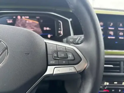 Photo 12 Volkswagen Taigo  1.0 TSI 110ch Style DSG7