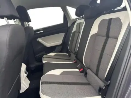 Photo 22 Volkswagen Taigo  1.0 TSI 110ch Style DSG7