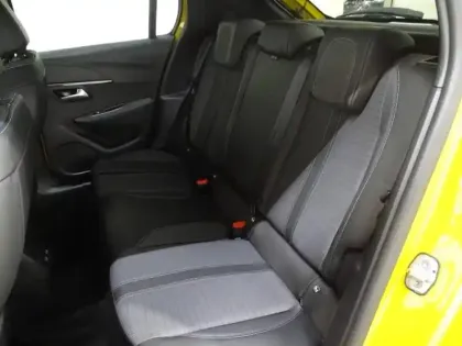 Photo 6 Peugeot 208  e- 136ch Allure