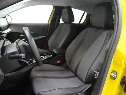 Photo 7 Peugeot 208  e- 136ch Allure