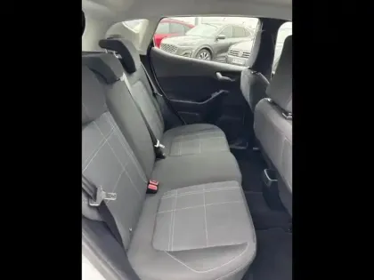 Photo 11 Ford Fiesta  1.5 TDCi 85 ch Connect Business Nav 5p