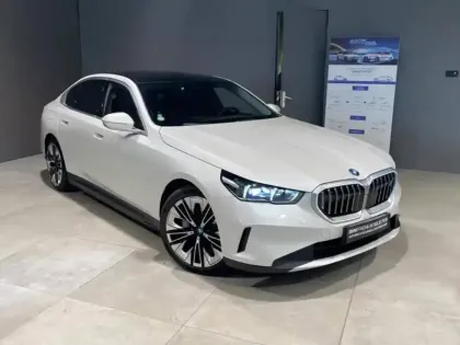 Photo 5 BMW Serie 5 Série 5 i5 340ch eDrive40