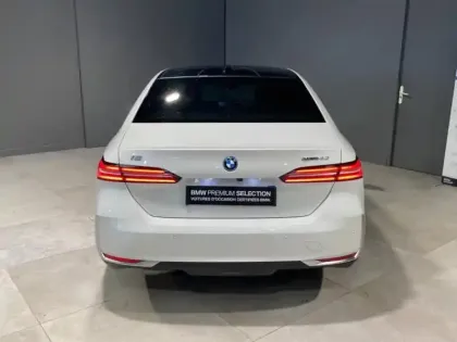 Photo 3 BMW Serie 5 Série 5 i5 340ch eDrive40