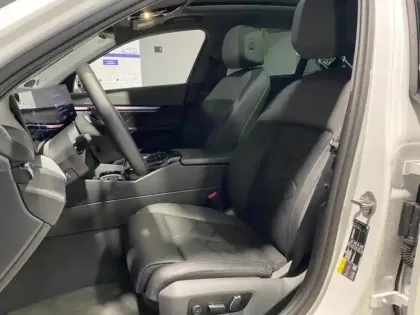 Photo 11 BMW Serie 5 Série 5 i5 340ch eDrive40