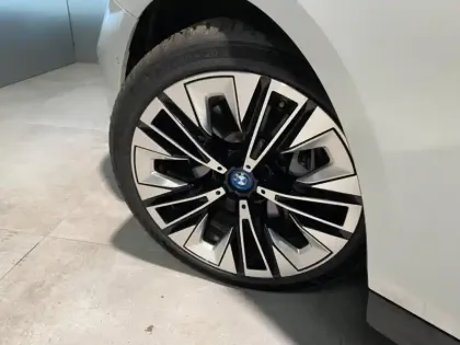 Photo 7 BMW Serie 5 Série 5 i5 340ch eDrive40