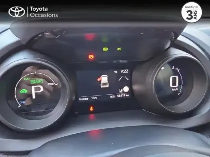 Photo 13 Toyota Yaris  Cross 116h Dynamic MY22