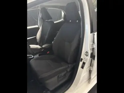 Photo 14 Toyota Yaris  116h Dynamic 5p MY22