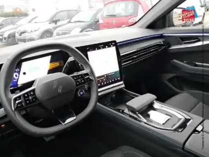 Photo 14 Renault Austral  1.2 E-Tech full hybrid 200ch Iconic esprit Alpine- 23