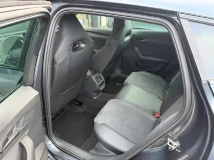 Photo 7 Cupra Formentor  1.5 eHybrid 272ch VZ DSG6