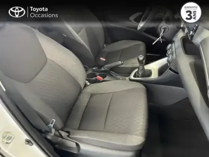 Photo 5 Toyota Yaris  120 VVT-i Dynamic Business 5p MY22