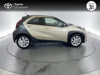 Photo 5 Toyota Aygo  X 1.0 VVT-i 72ch Design S-CVT