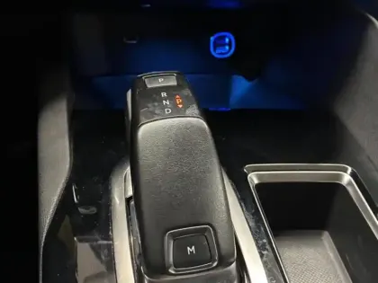 Photo 10 Peugeot 3008  1.2 PureTech 130ch Active S&S EAT6