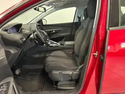 Photo 6 Peugeot 3008  1.2 PureTech 130ch Active S&S EAT6