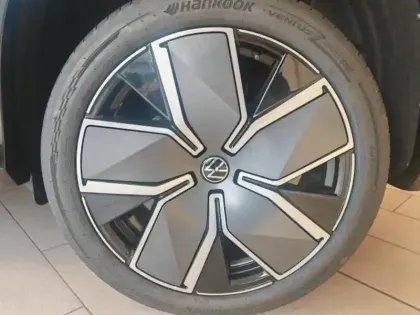 Photo 4 Volkswagen Tayron  1.5 eTSI 150ch R-Line Edition DSG7 7 places