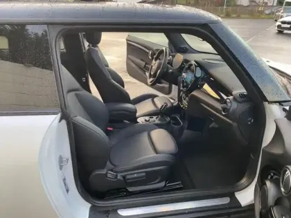 Photo 6 Mini Mini  Cooper SE 184ch Edition Premium Plus BVA 5CV