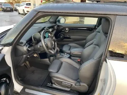 Photo 3 Mini Mini  Cooper SE 184ch Edition Premium Plus BVA 5CV