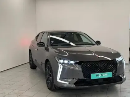 Photo 2 DS DS 4  E-TENSE 225ch Performance Line +