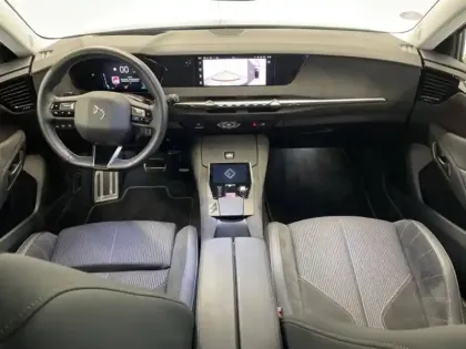 Photo 13 DS DS 4  E-TENSE 225ch Performance Line +