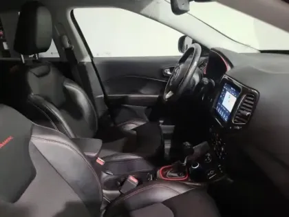 Photo 9 Jeep Compass  1.3 GSE T4 240ch Trailhawk 4xe PHEV AT6