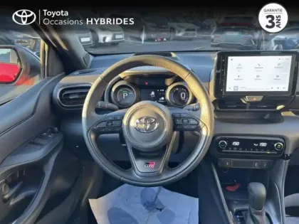 Photo 8 Toyota Yaris  116h GR Sport 5p MY22