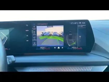 Photo 13 BMW Serie 1 Série 1 120A 170ch M Sport DKG7