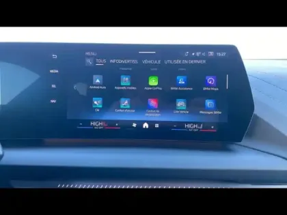 Photo 14 BMW Serie 1 Série 1 120A 170ch M Sport DKG7