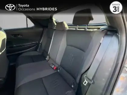 Photo 11 Toyota C-HR  1.8 Hybride 140ch Design NG23