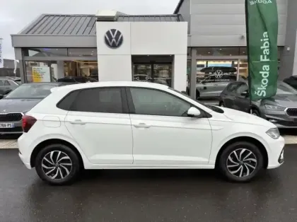 Photo 2 Volkswagen Polo  1.0 TSI 95ch VW Edition