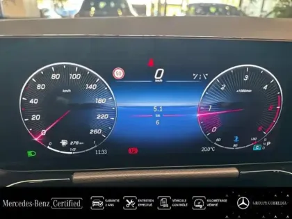 Photo 8 Mercedes GLA  180 d 116ch AMG Line 8G-DCT