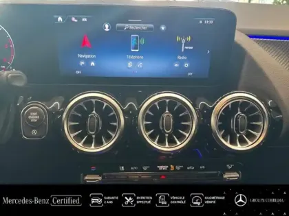 Photo 7 Mercedes GLA  180 d 116ch AMG Line 8G-DCT