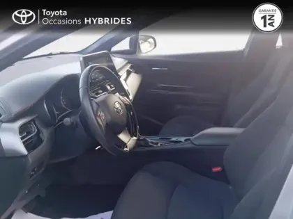 Photo 5 Toyota C-HR  122h Edition 2WD E-CVT