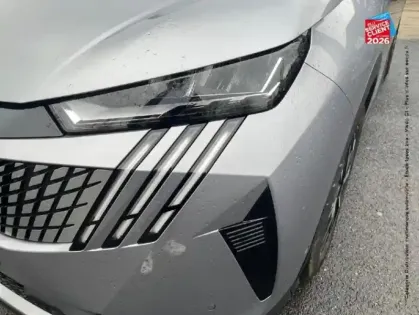 Photo 12 Peugeot 3008  1.2 Hybrid 136ch Allure e-DCS6