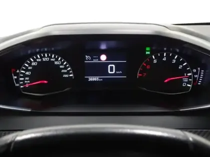 Photo 14 Peugeot 208  1.2 PureTech 75ch S&S Active Business