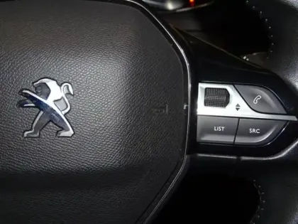 Photo 12 Peugeot 208  1.2 PureTech 75ch S&S Active Business