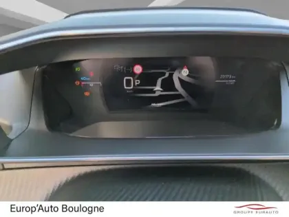 Photo 8 Peugeot 208  1.2 Hybrid 136ch GT e-DCS6