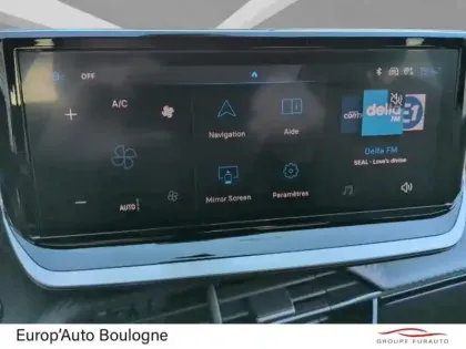 Photo 28 Peugeot 208  1.2 Hybrid 136ch GT e-DCS6