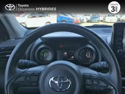 Photo 12 Toyota Yaris  Cross 116h Dynamic Business + Programme Beyond Zero Academy MY22