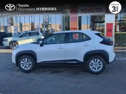 Photo 2 Toyota Yaris  Cross 116h Dynamic Business + Programme Beyond Zero Academy MY22