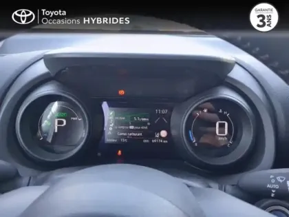 Photo 13 Toyota Yaris  Cross 116h Dynamic Business + Programme Beyond Zero Academy MY22