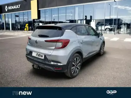 Photo 5 Renault Captur  1.6 E-Tech hybride rechargeable 160ch Initiale Paris -21