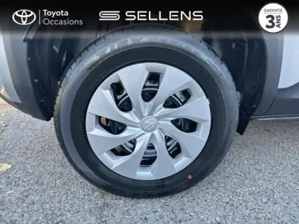 Photo 12 Toyota Yaris  Cross 116h Dynamic MY25