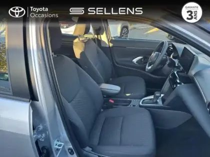 Photo 14 Toyota Yaris  Cross 116h Dynamic MY25