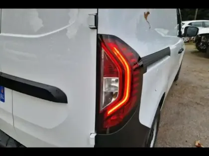 Photo 13 Renault Kangoo  Van L1 1.5 Blue dCi 95ch Advance -24