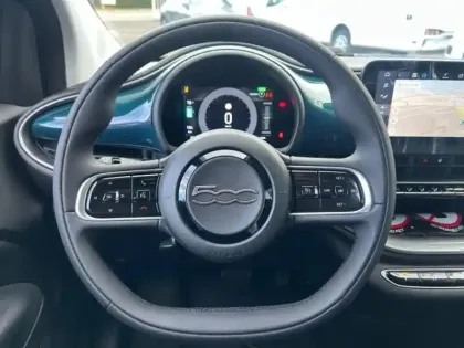 Photo 10 Fiat 500  e 95ch Pack Tech MY23