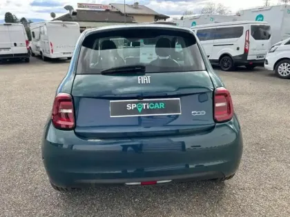 Photo 6 Fiat 500  e 95ch Pack Tech MY23