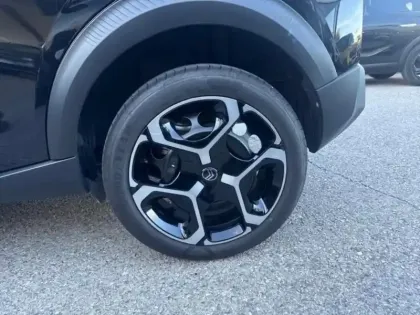 Photo 13 Citroën C3  1.2 Hybride 110ch PLUS