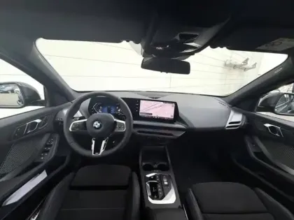 Photo 8 BMW Serie 1 Série 1 123 xDriveA 218ch M Sport DKG7